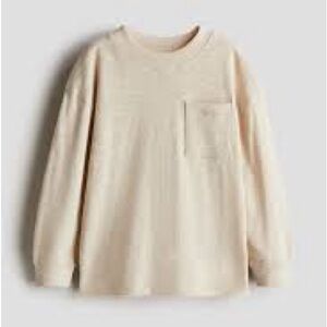 entro Cream Long-Sleeve Pocket Sweatshirt
